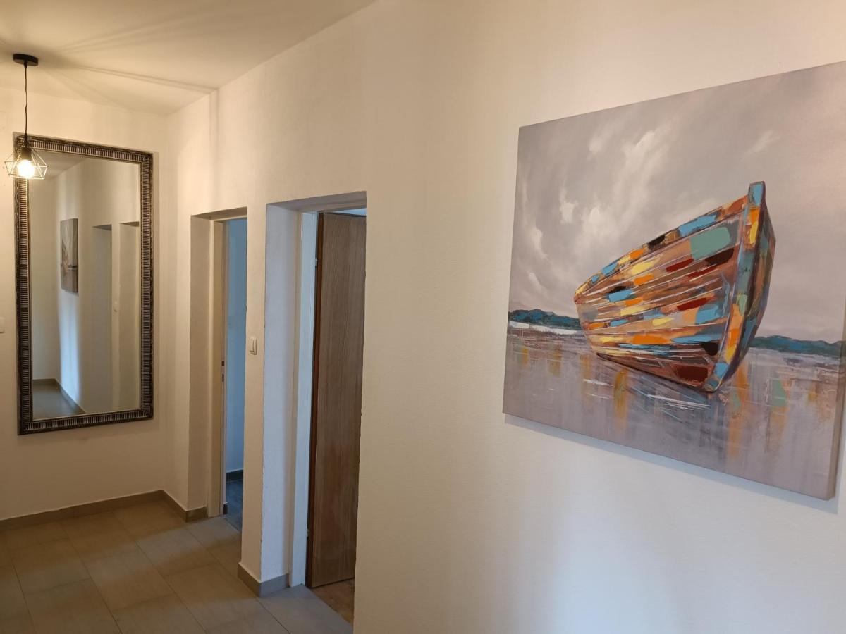Appartement Apartman Brigita à Biograd Na Moru Extérieur photo